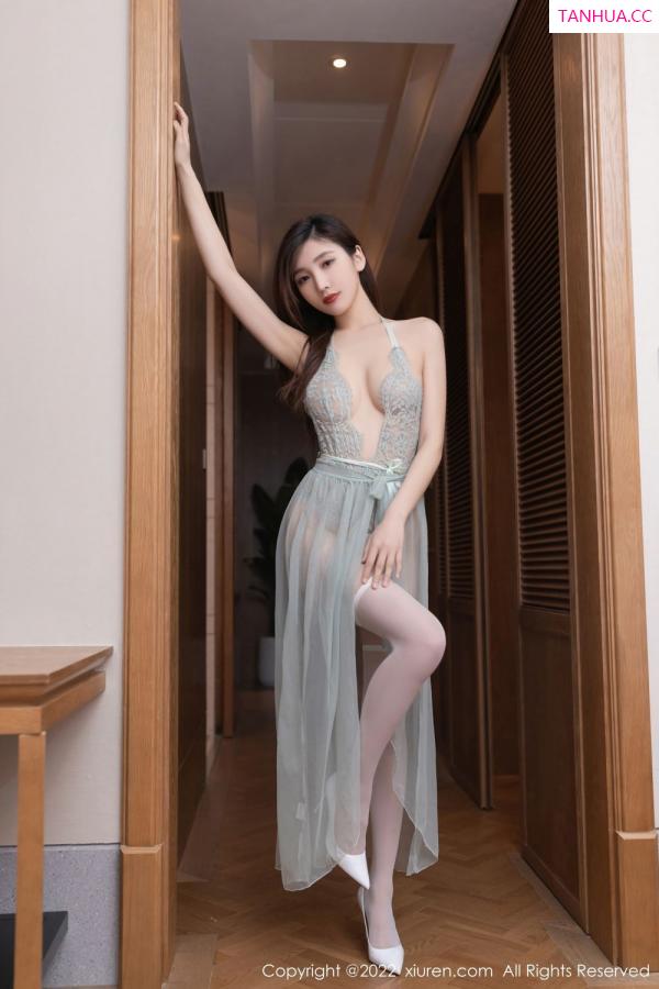 陆萱萱  [XiuRen]高清写真图 2022.06.30 No.5213 陆萱萱第10张图片